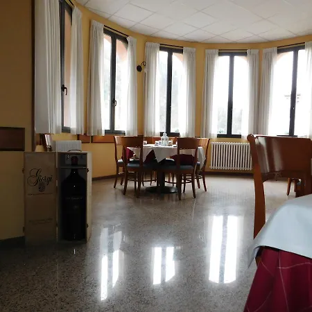 Dei Tasso Vandrarhem Camerata Cornello