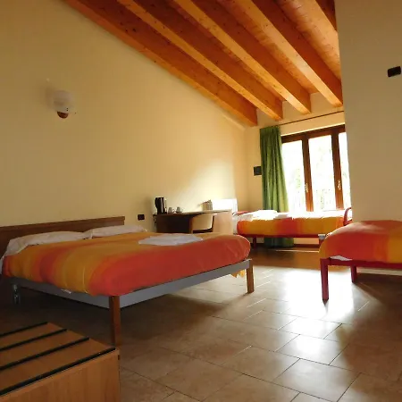 Dei Tasso 旅馆